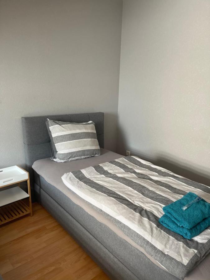 Apartment Gross 4 Zimmer Essen Eksteriør bilde