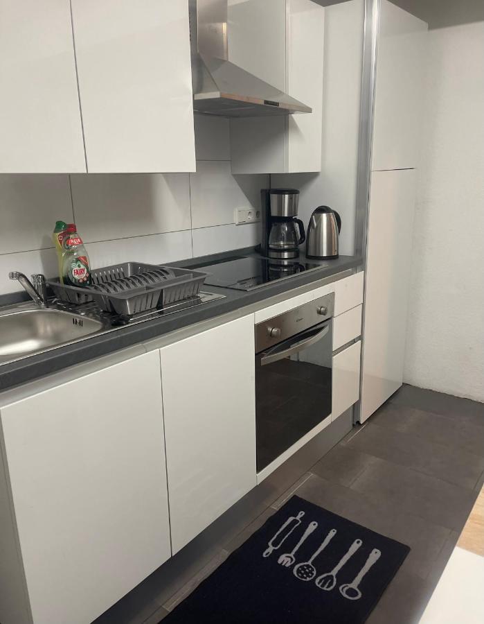 Apartment Gross 4 Zimmer Essen Eksteriør bilde
